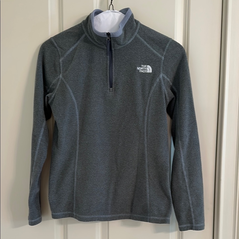 Women’s North Face Gray Quarter-Zip Pullover